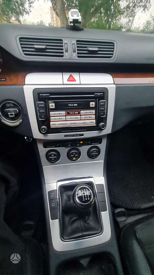 Volkswagen Passat, 2.0 l., Универсал