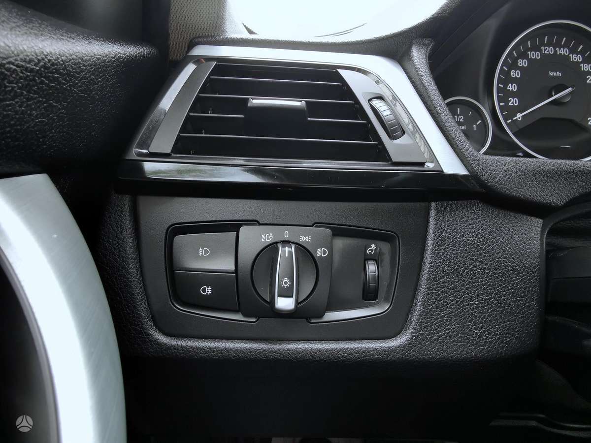 BMW 320, 2.0 l., wagon