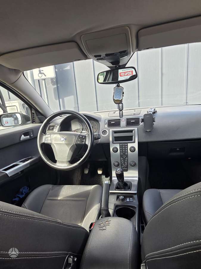 Volvo S40, 2.0 l., Седан