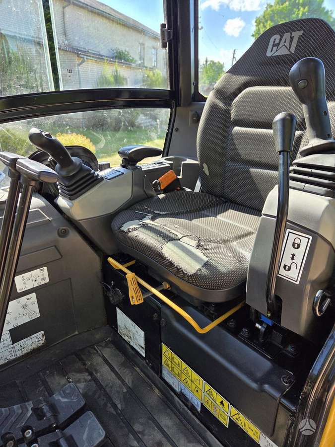Caterpillar 303.5 cr, mini ekskavatori