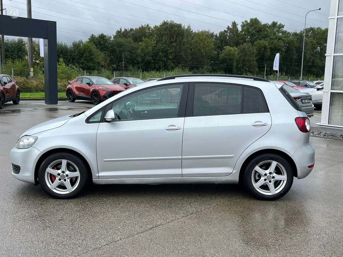 Volkswagen Golf Plus - 4