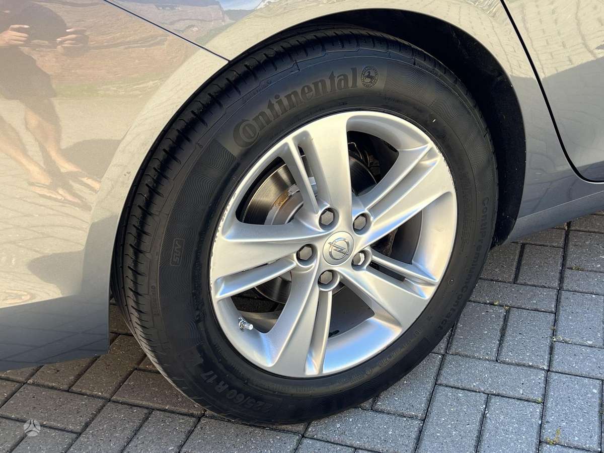 Opel Insignia, 1.5 l., Универсал
