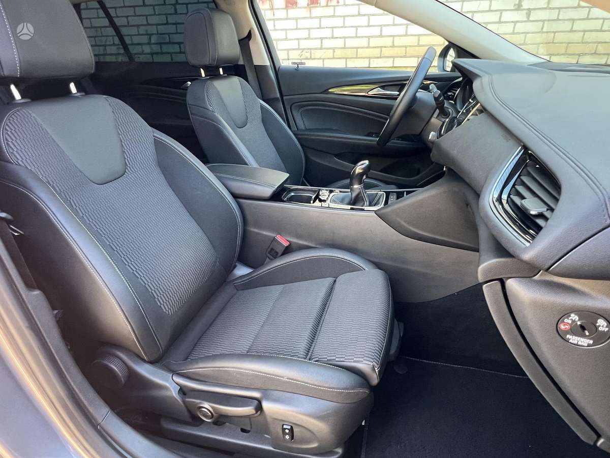Opel Insignia, 1.5 l., Универсал