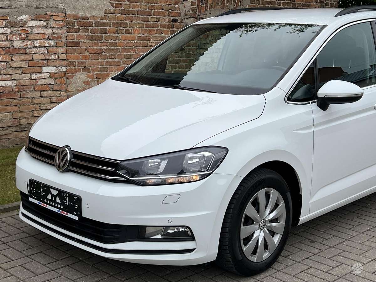 Volkswagen Touran - 2