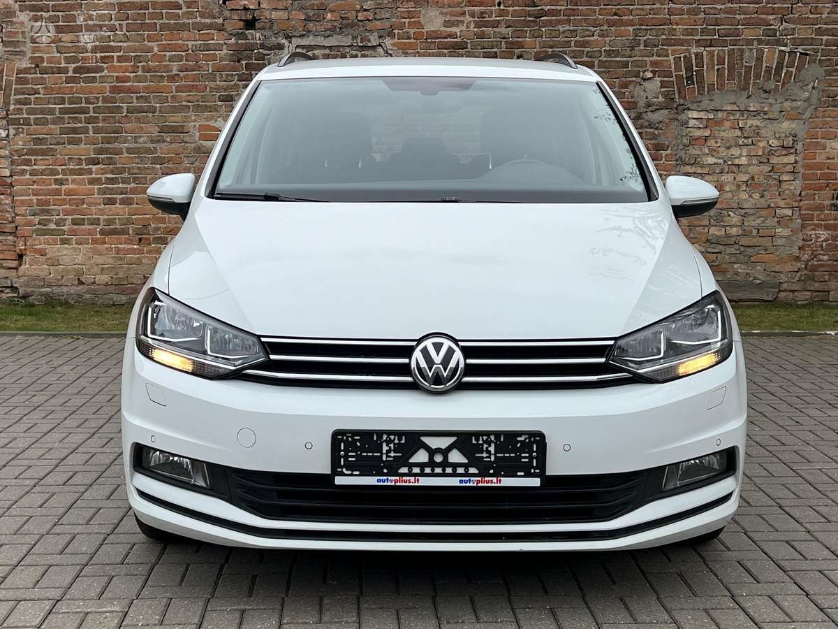 Volkswagen Touran - 3