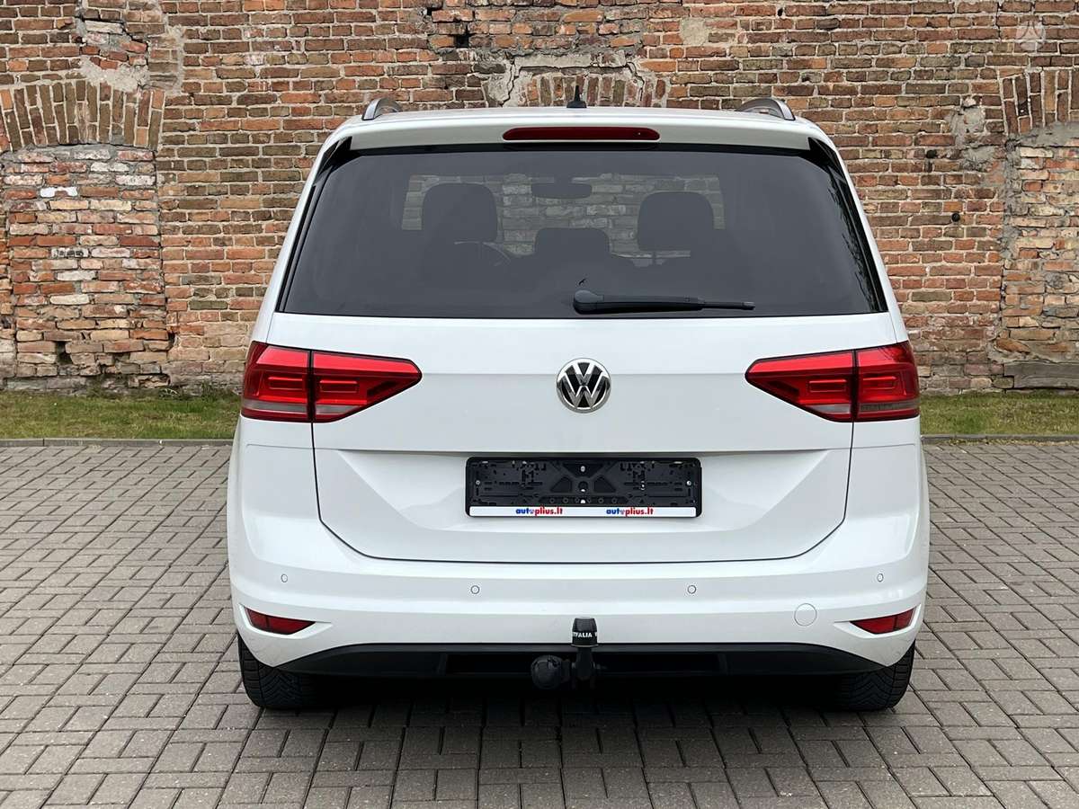 Volkswagen Touran - 7