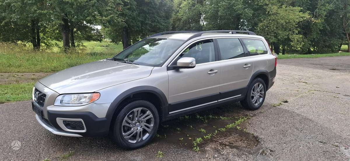 Volvo XC70 - 11