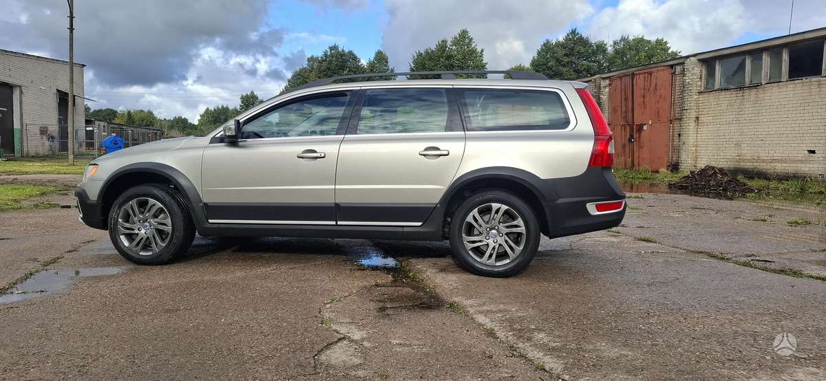 Volvo XC70 - 12