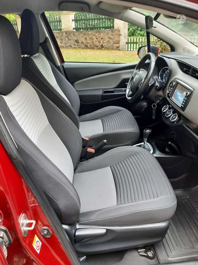 Toyota Yaris - 6