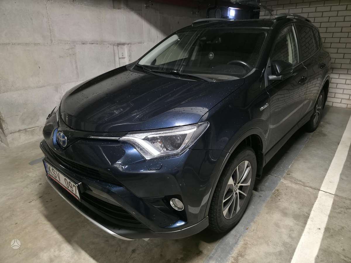 Toyota RAV4 - 2