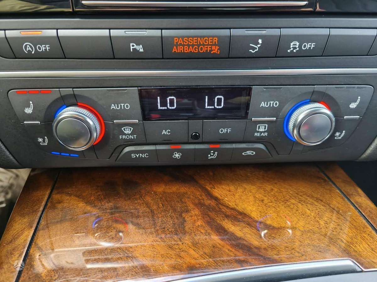 Audi A7, 3.0 l., Седан
