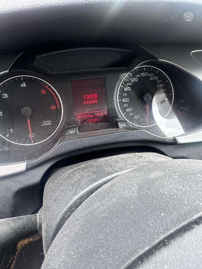 Audi A4, 2.0 l., Седан