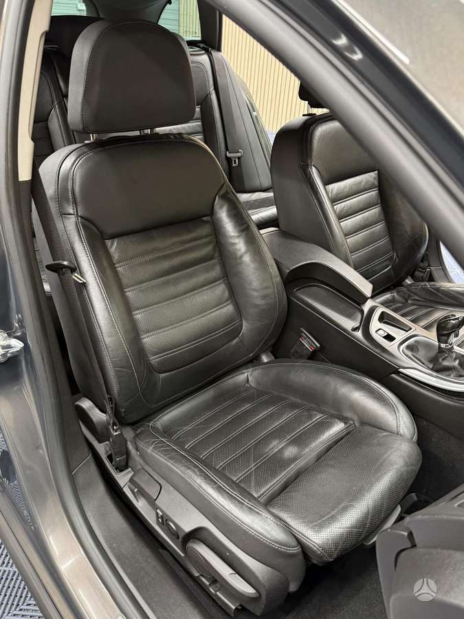 Opel Insignia, 2.0 l., universalas