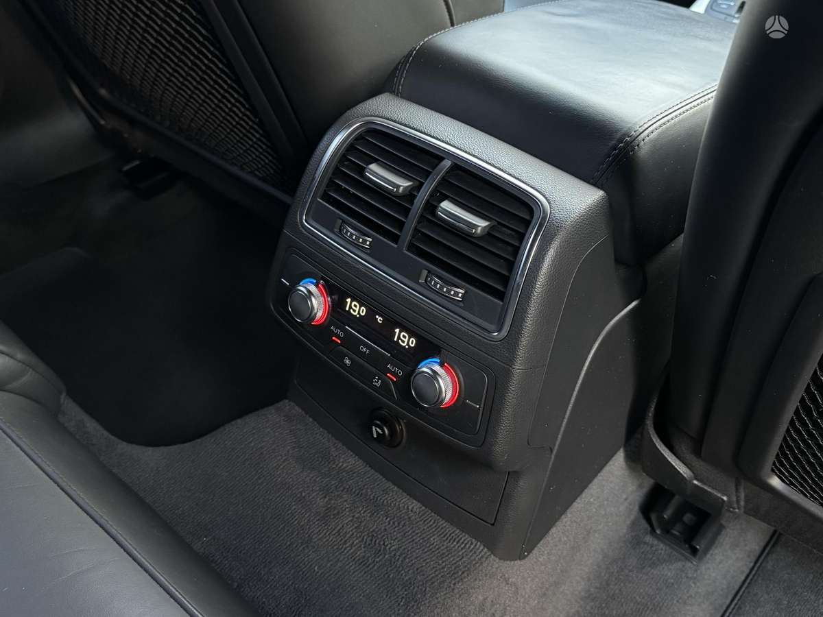 Audi A6, 2.0 l., universalas
