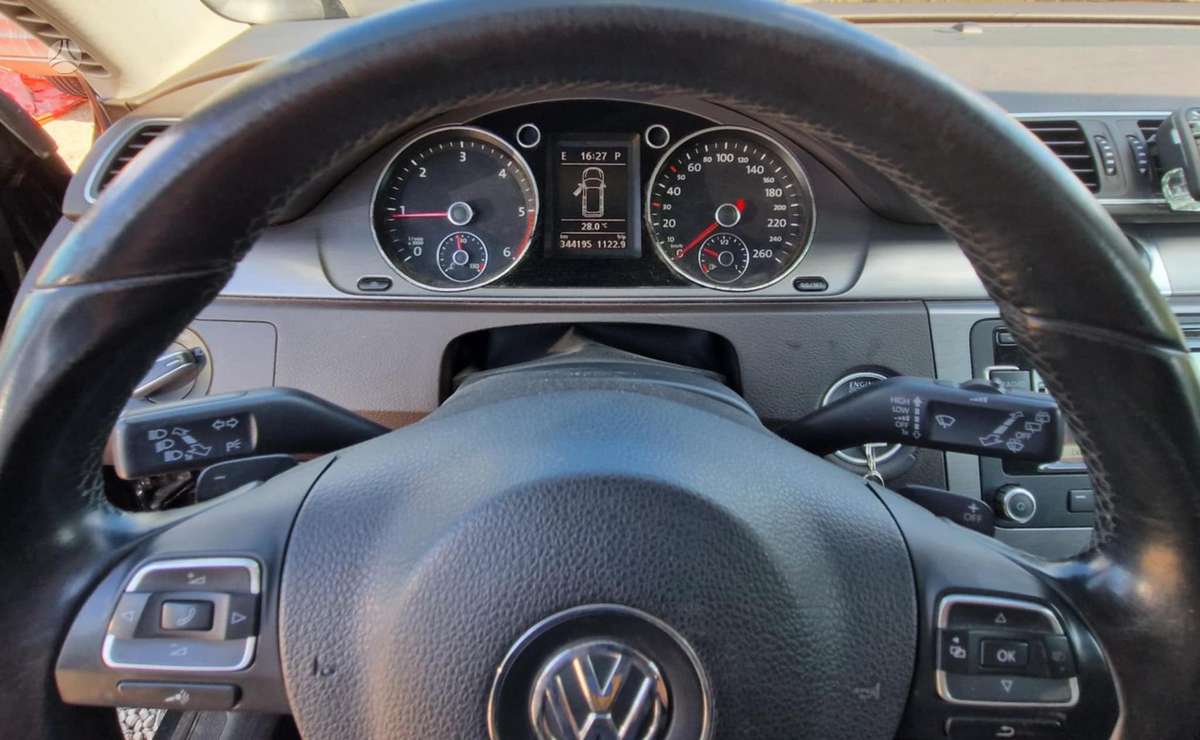 Volkswagen Passat, 2.0 l., Универсал