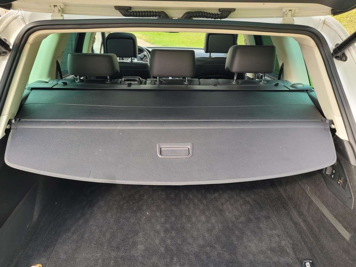 Volkswagen Touareg - 9