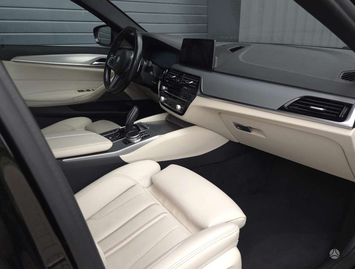 BMW 530, 2.0 l., wagon