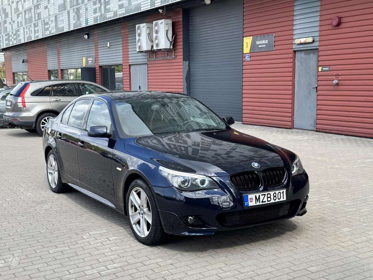 BMW 525, 3.0 l., Седан