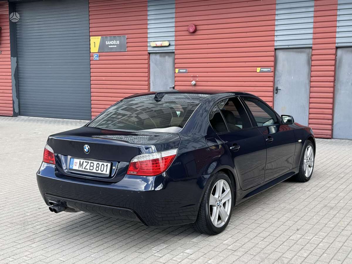 BMW 525, 3.0 l., Седан