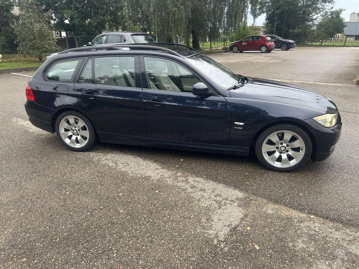 BMW 320, 2.0 l., wagon