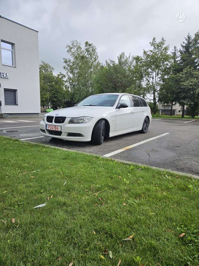 BMW 320, 2.0 l., Универсал