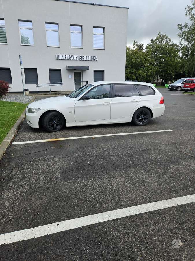 BMW 320, 2.0 l., Универсал