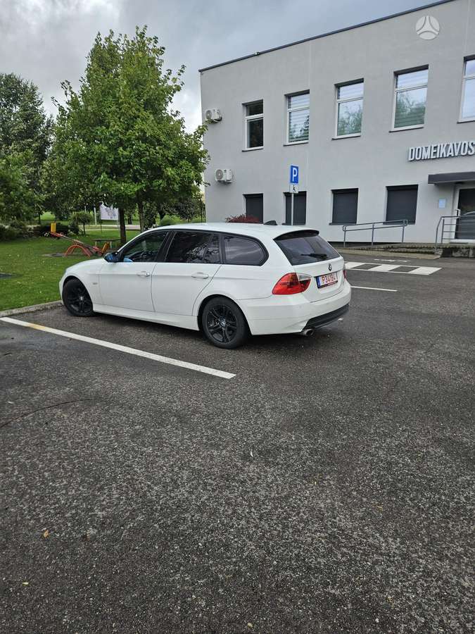 BMW 320, 2.0 l., Универсал