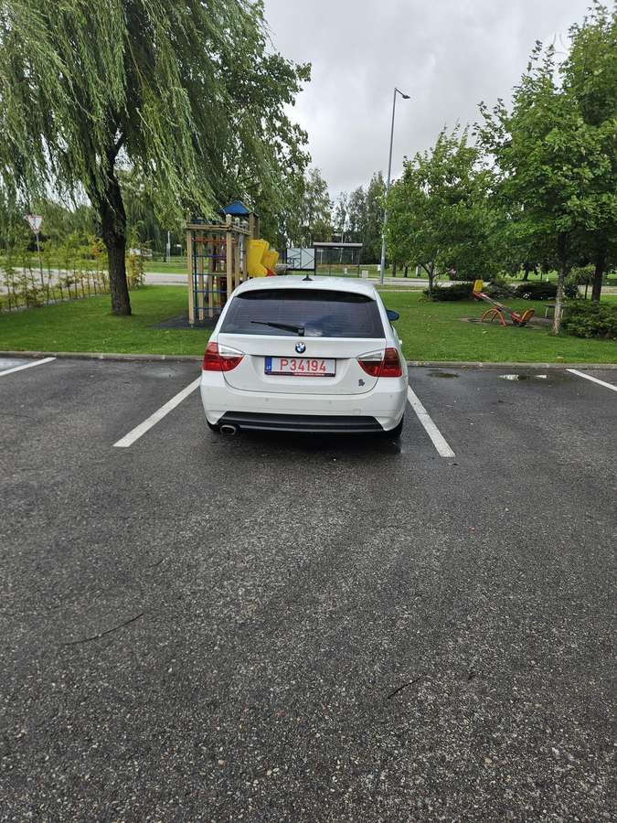 BMW 320, 2.0 l., Универсал