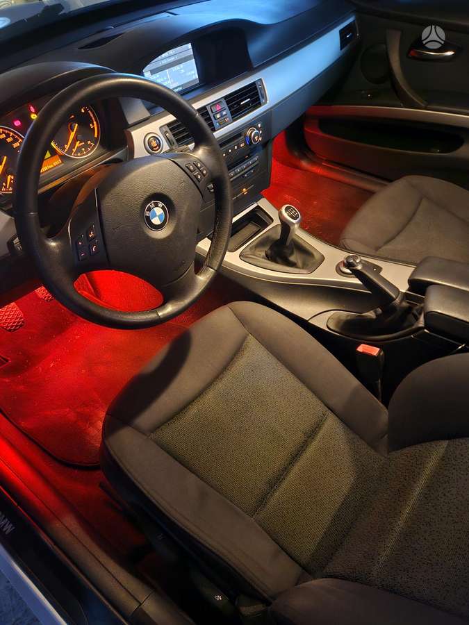 BMW 320, 2.0 l., Универсал
