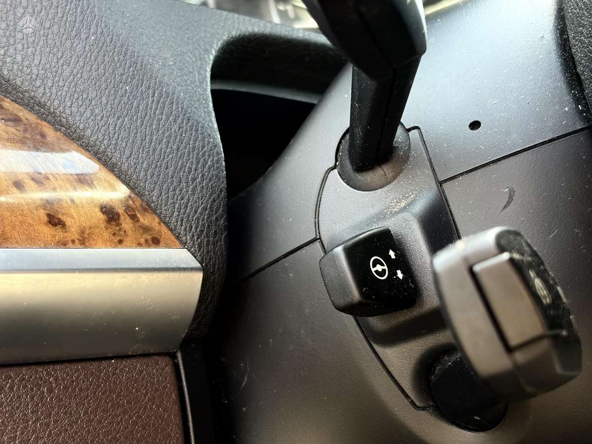 BMW X5, 3.0 l., Минивэн
