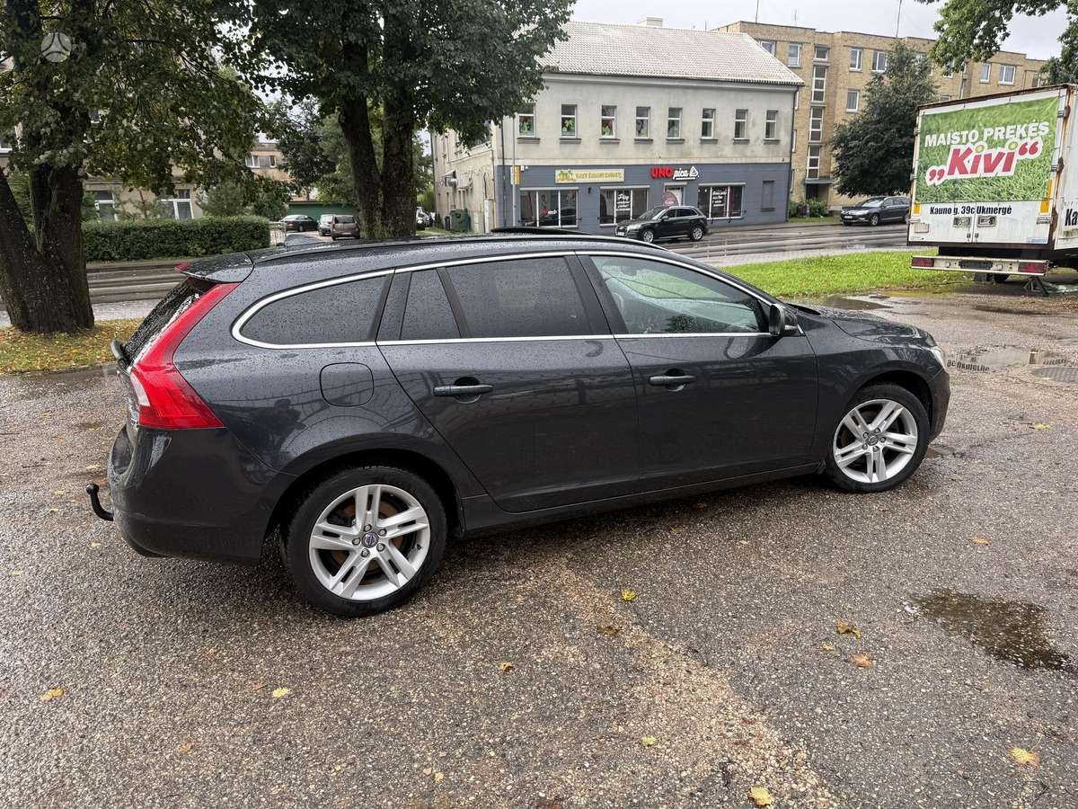 Volvo V60, 2.0 l., Универсал