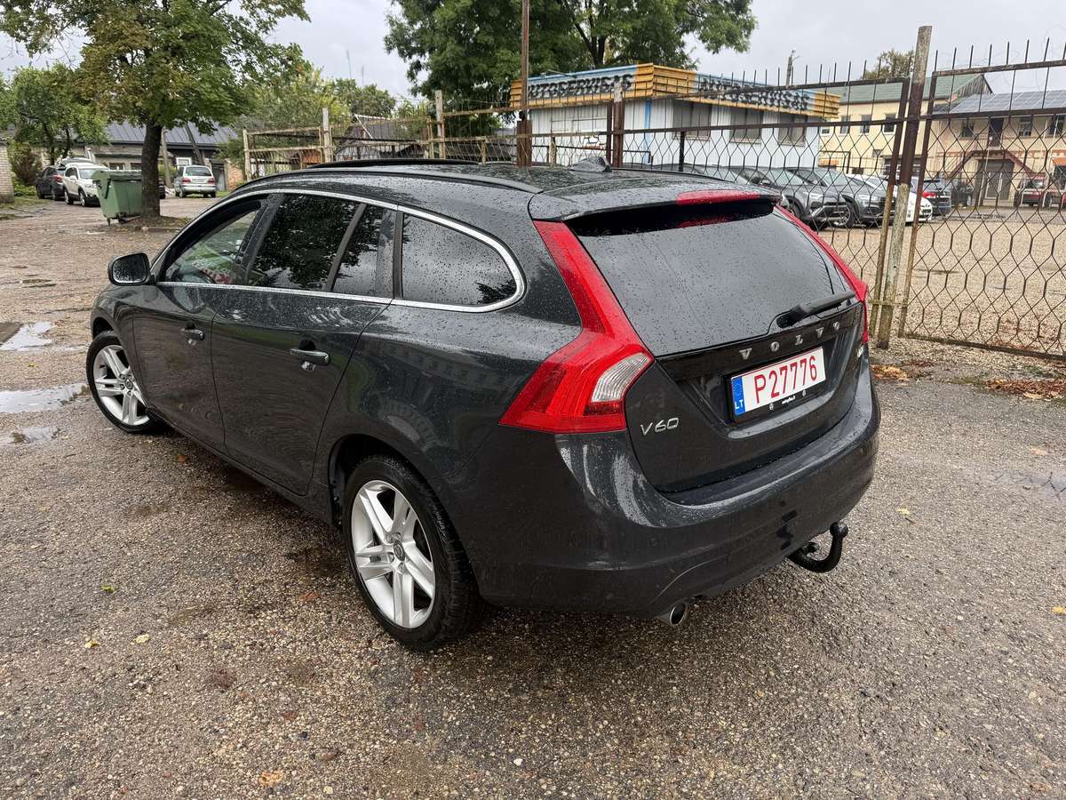 Volvo V60, 2.0 l., Универсал