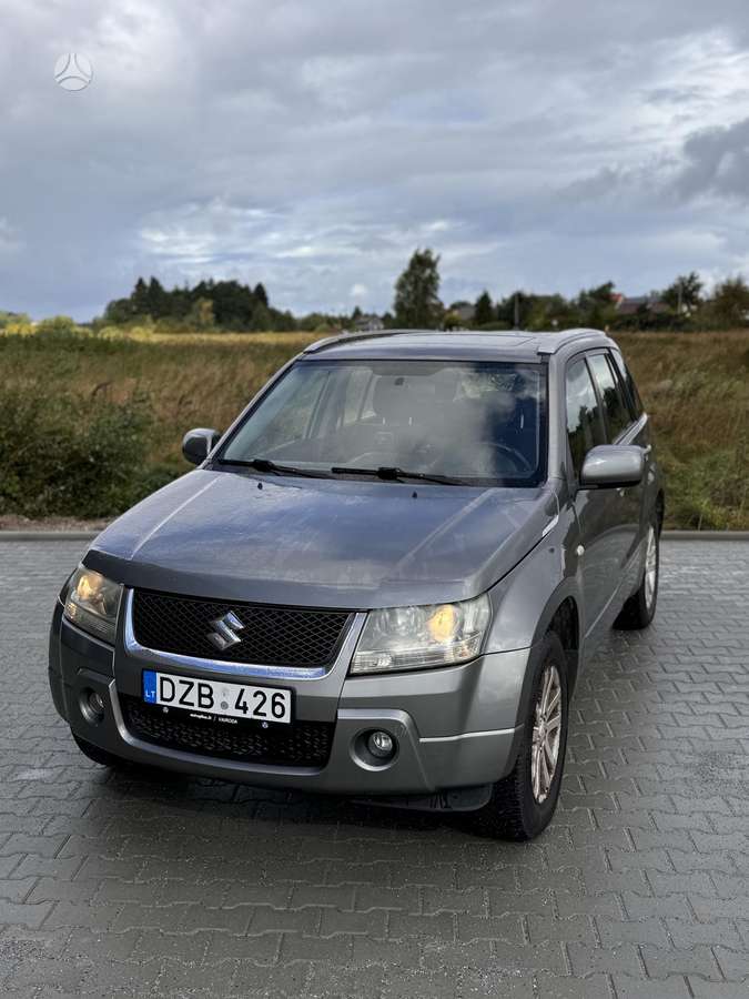 Suzuki Grand Vitara - 1