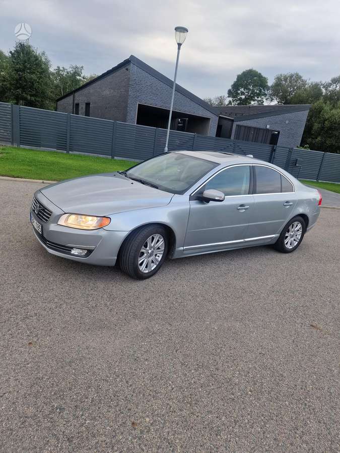 Volvo S80, 3.2 l., Седан