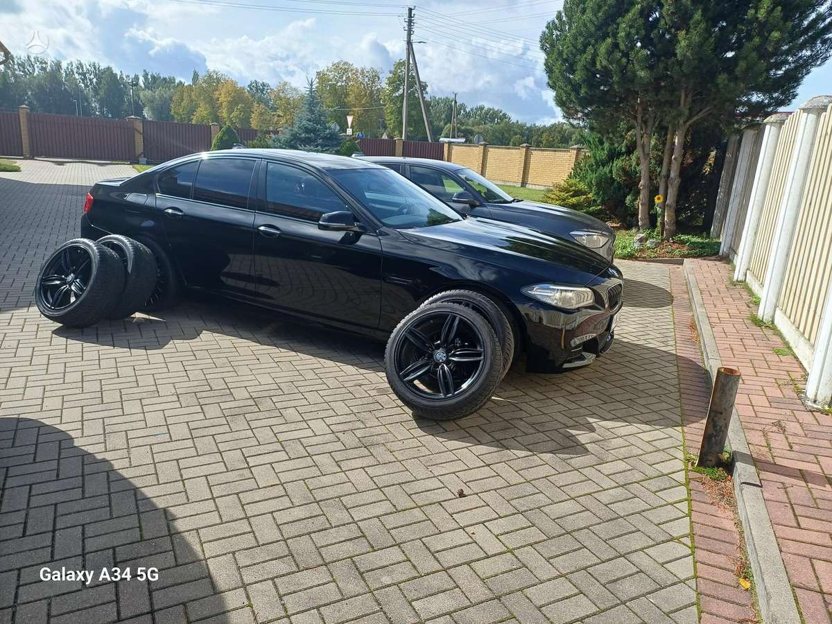 BMW 550, 4.4 l., Седан