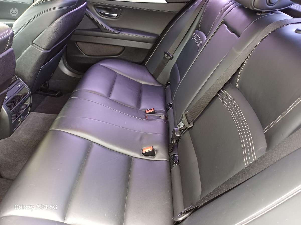 BMW 550, 4.4 l., Седан