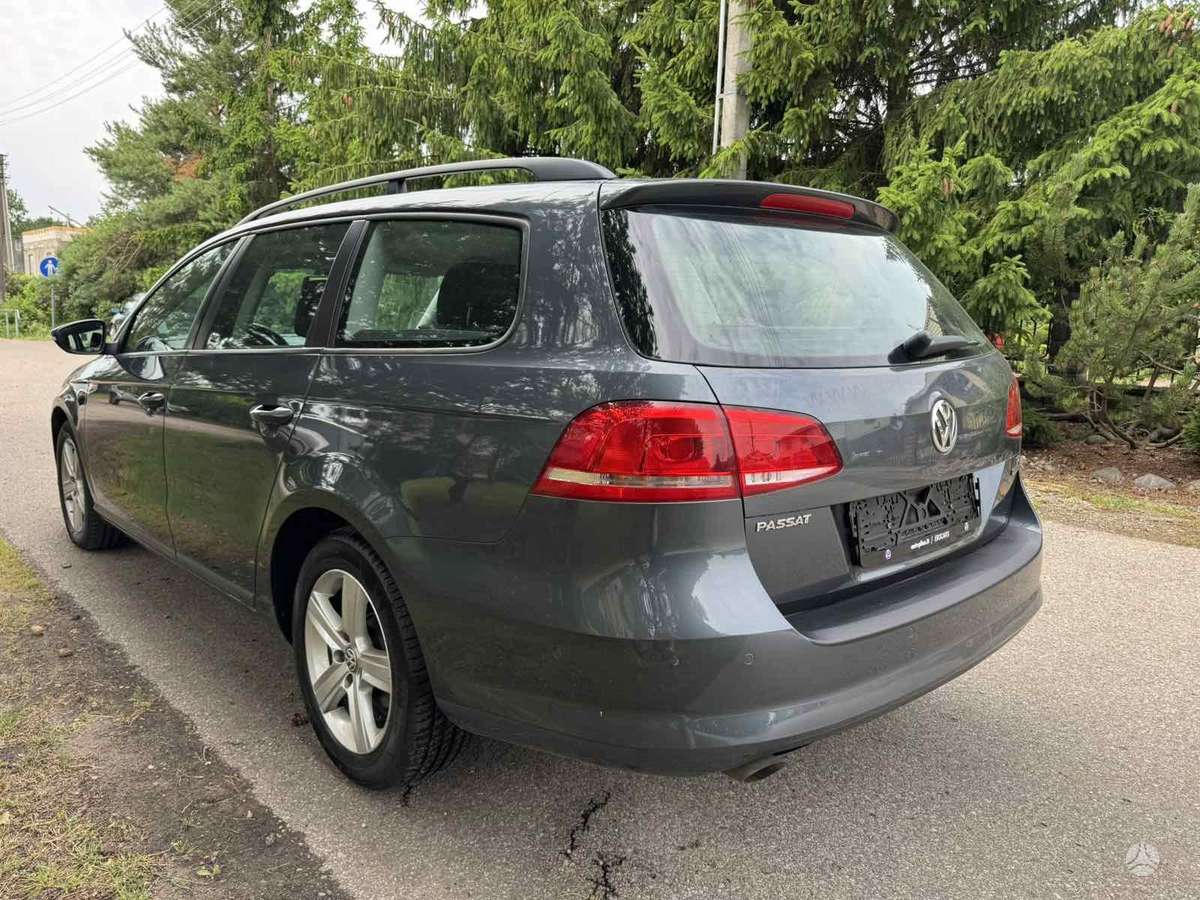 Volkswagen Passat - 7