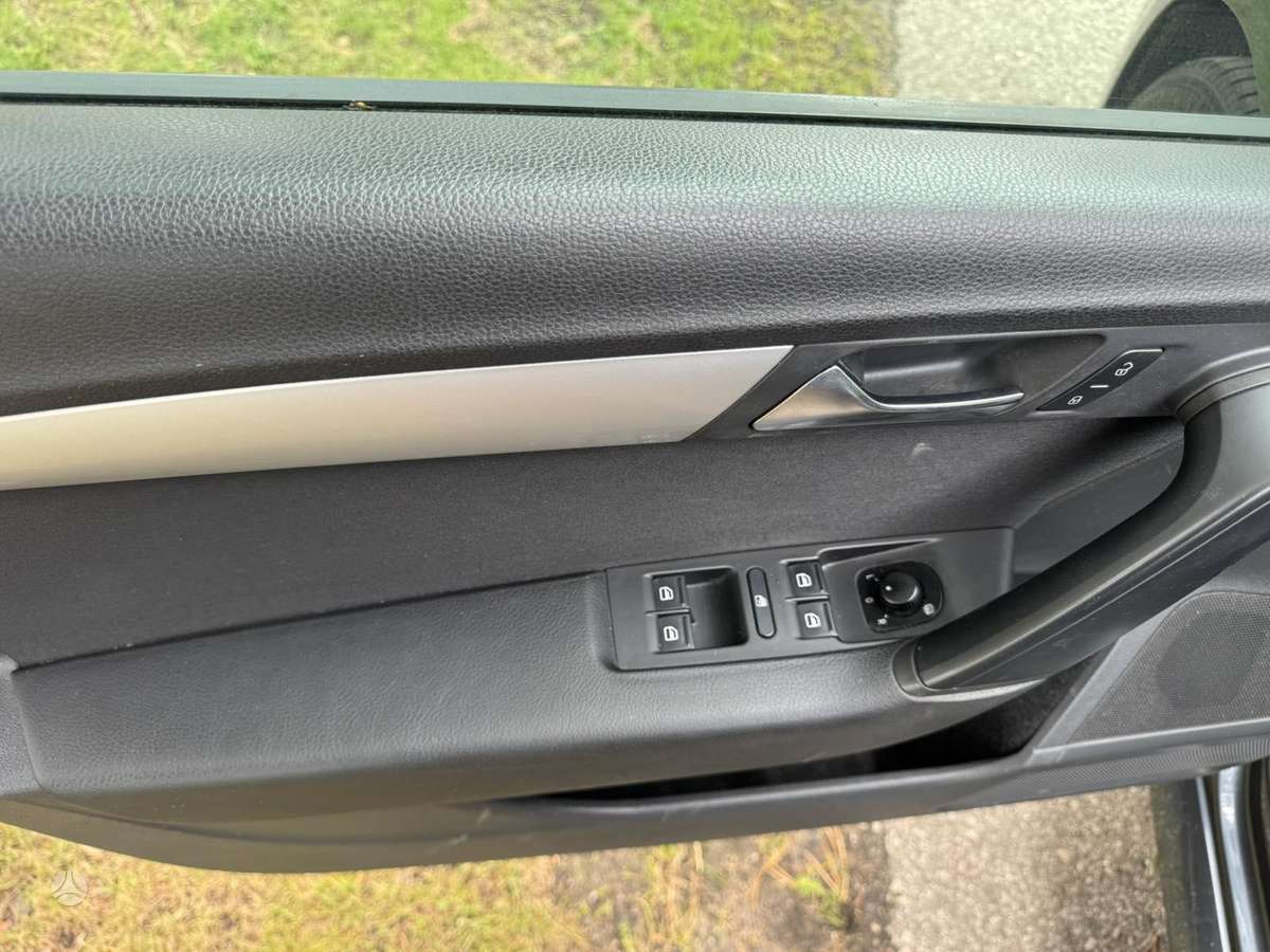 Volkswagen Passat - 9