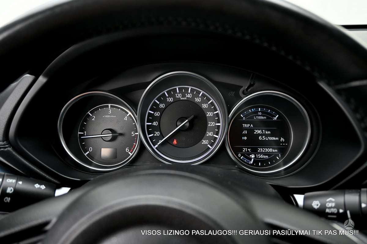 Mazda CX-5, 2.2 l., off-road / crossover