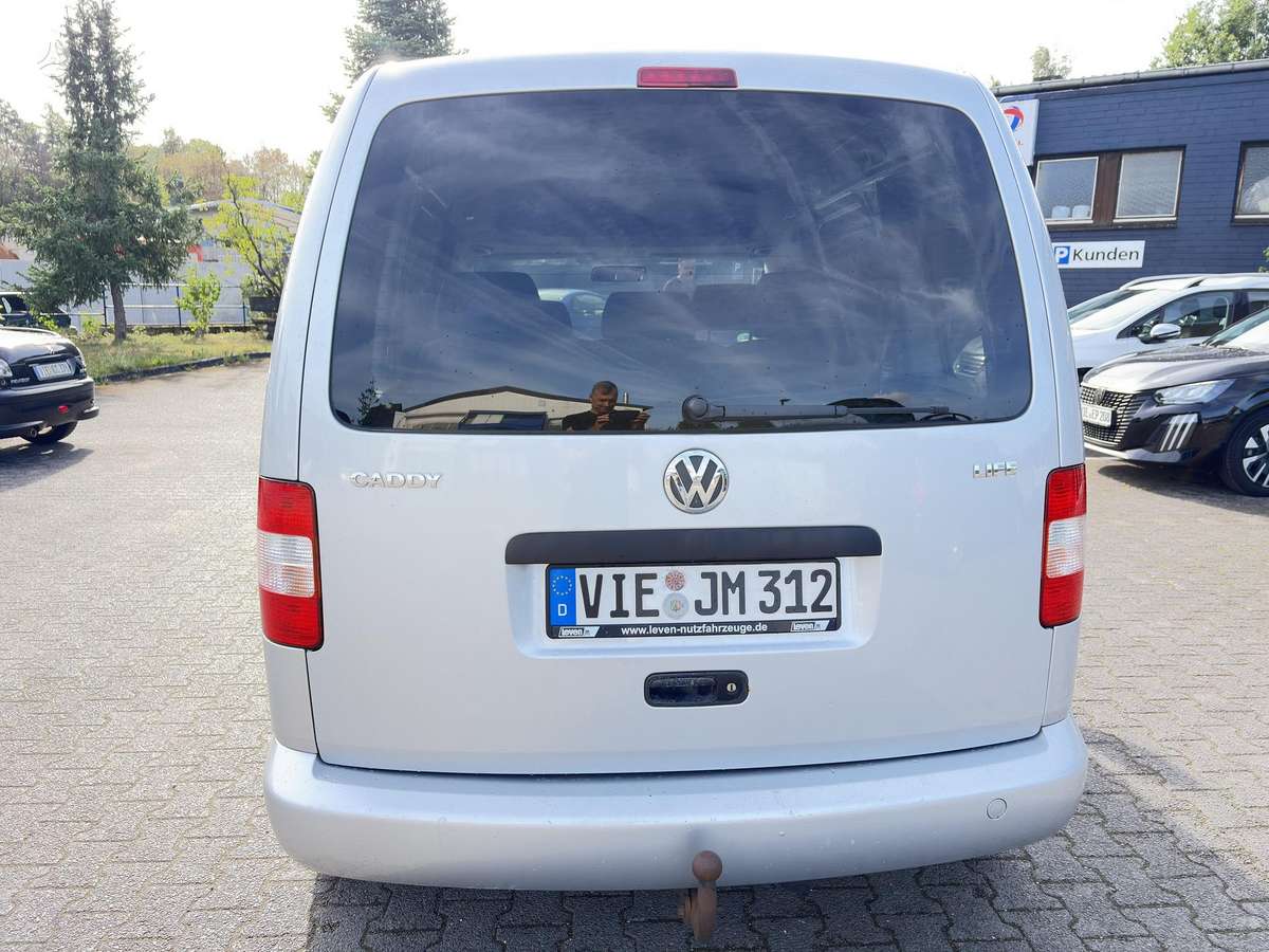 Volkswagen Caddy - 10