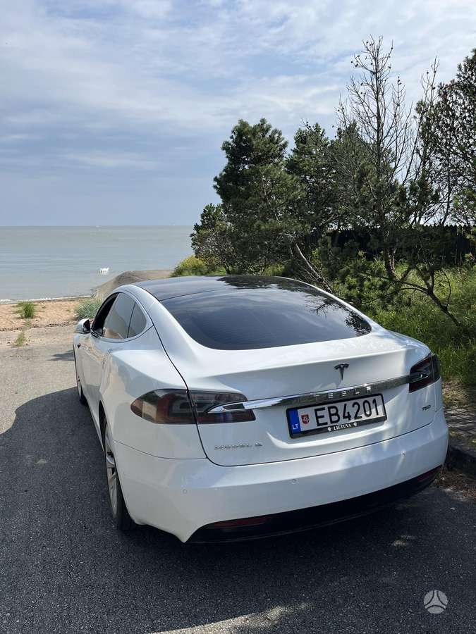 Tesla Model S, 75 kWh, sedanas