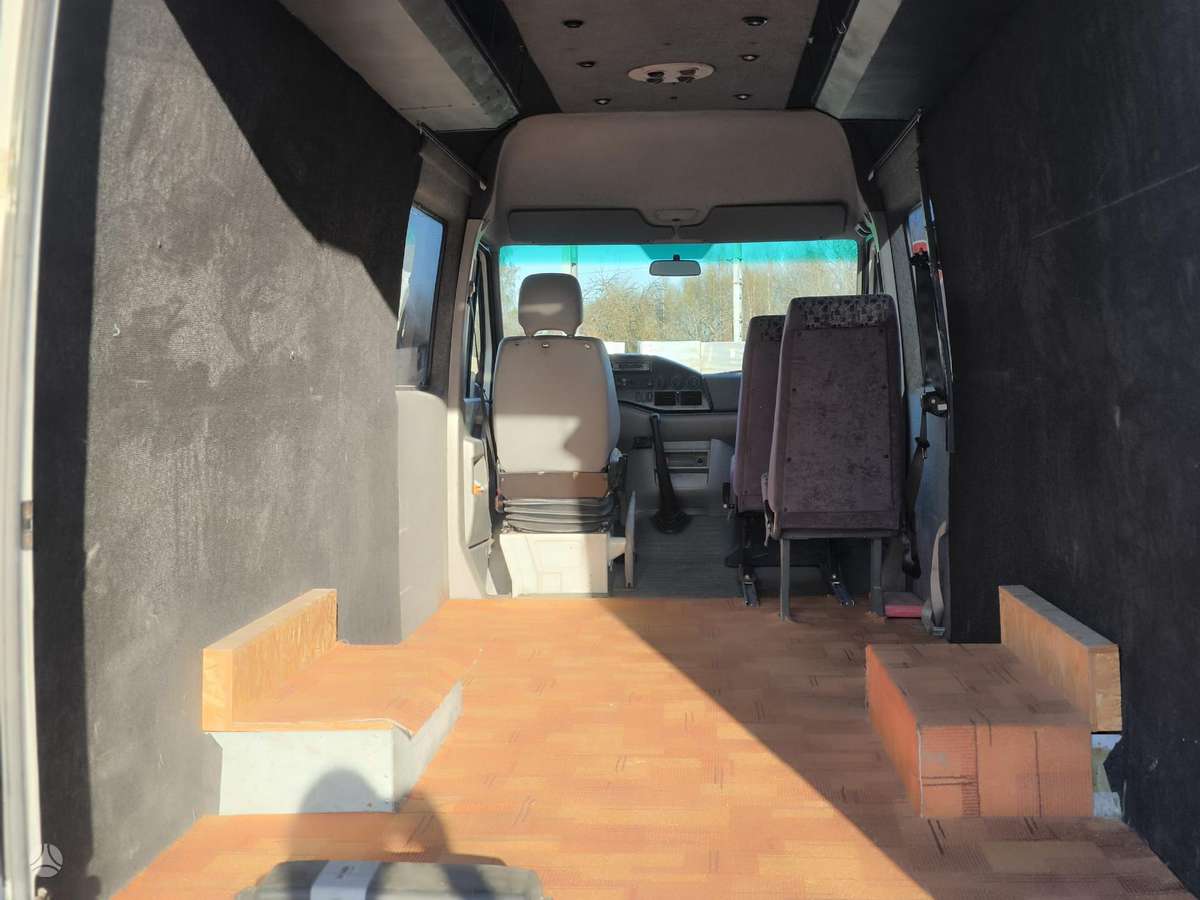 Volkswagen LT - 11