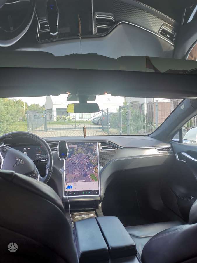 Tesla Model S, 75 кВт·ч, Седан