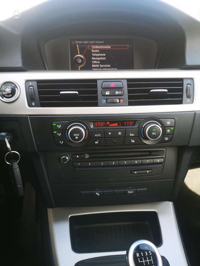 BMW 318, 2.0 l., universalas