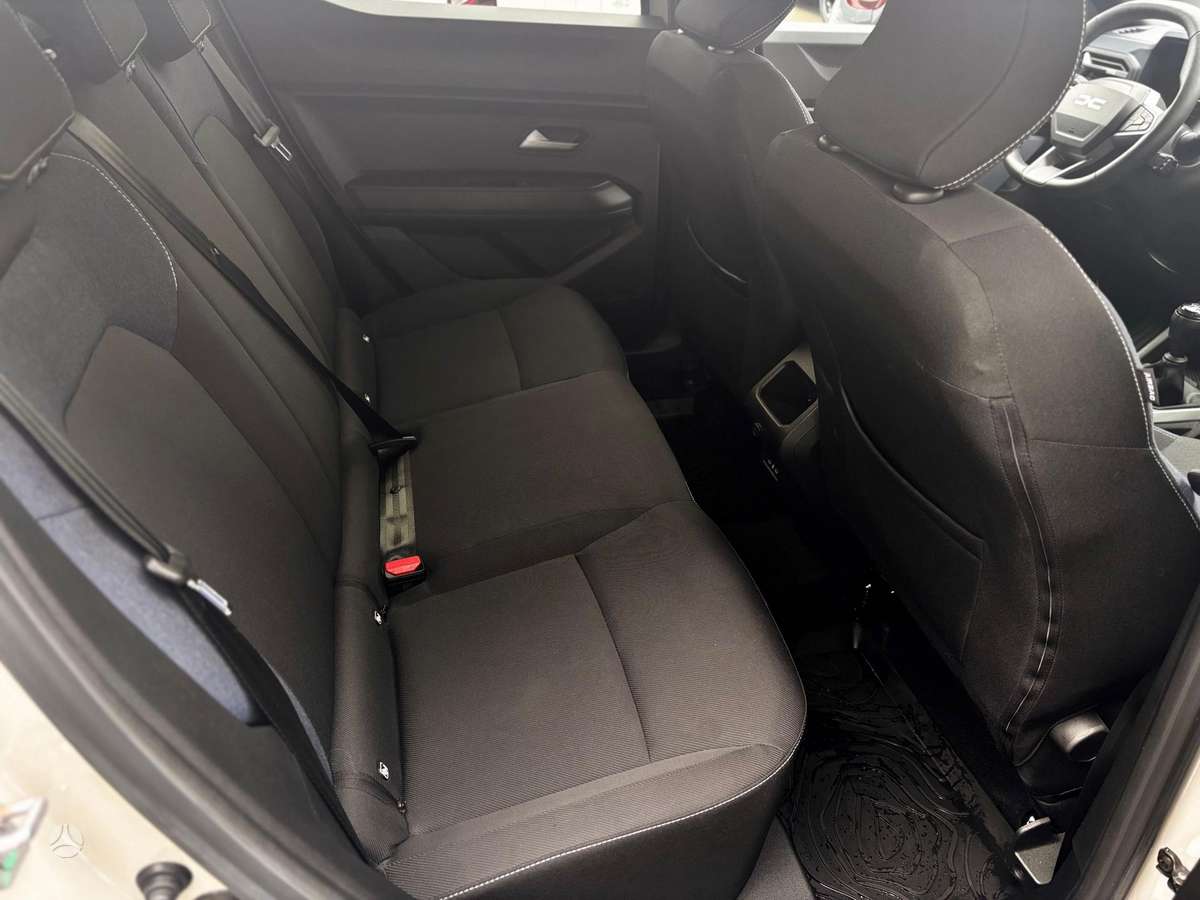 Dacia Duster, 1.2 l., Хэтчбек
