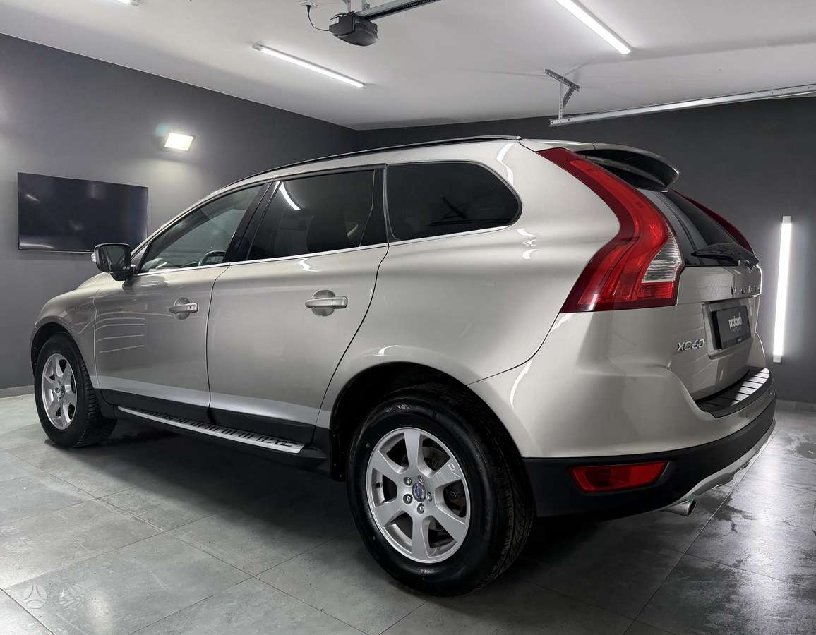 Volvo XC60 - 4