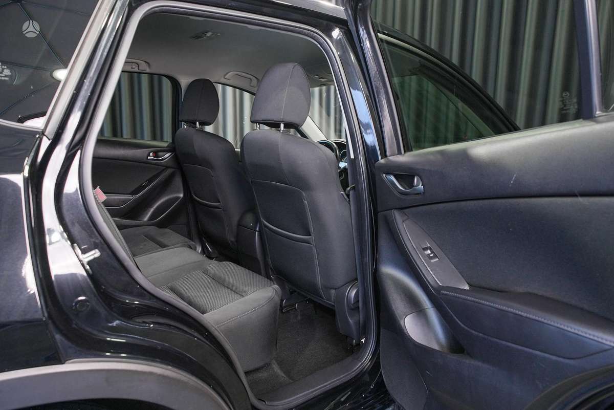 Mazda CX-5, 2.2 l., Внедорожник / Кроссовер
