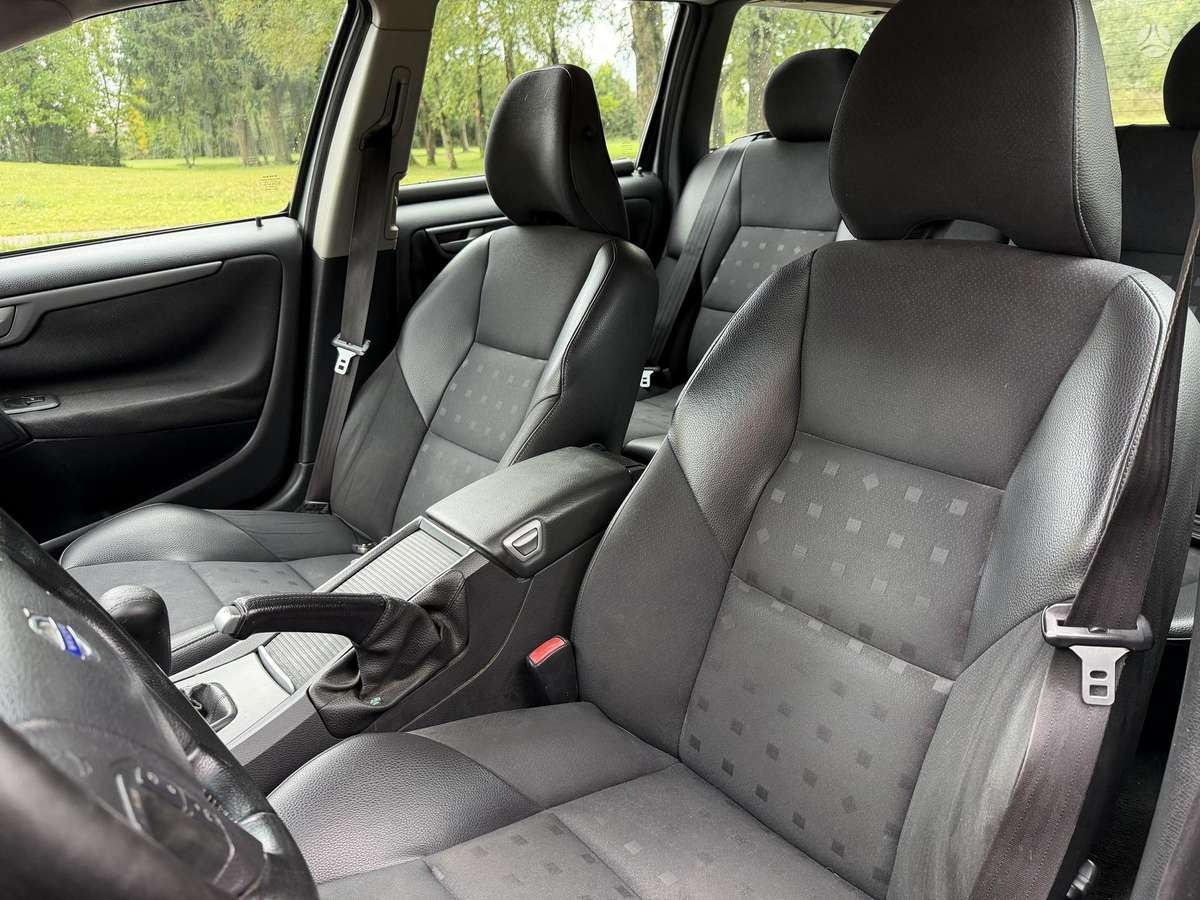 Volvo V70, 2.4 l., Универсал
