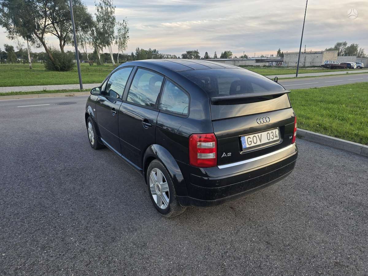 Audi A2, 1.4 l., Хэтчбек