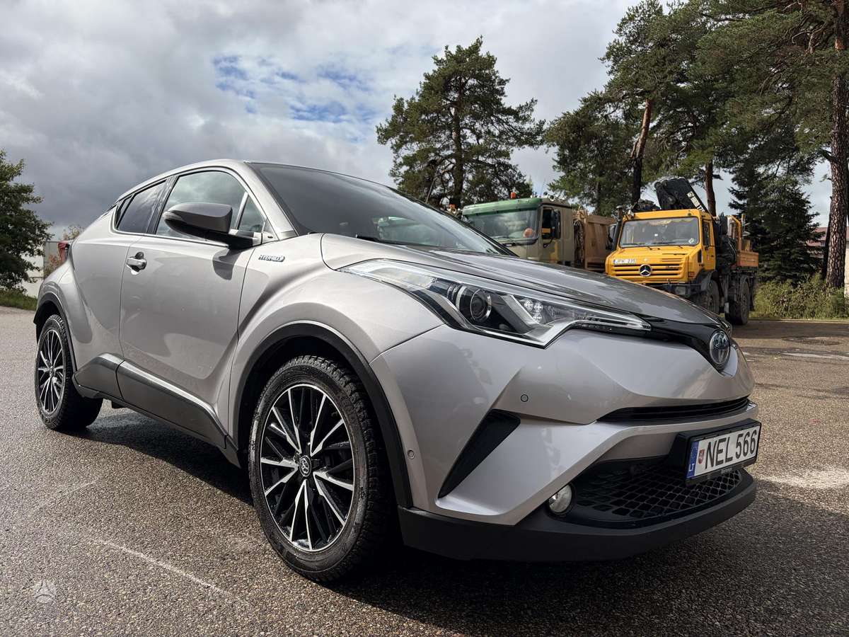 Toyota C-HR - 2